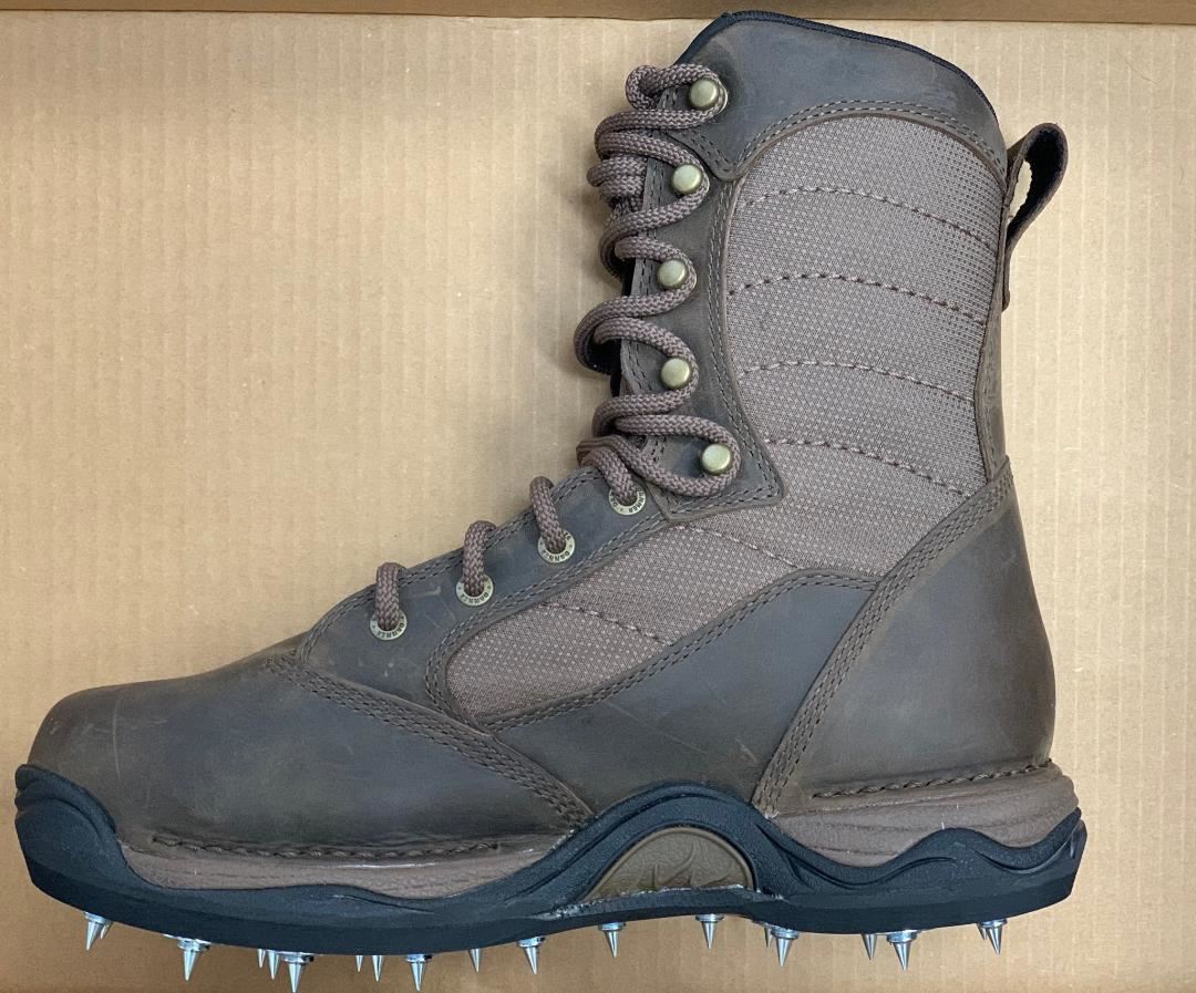 boot product view, alternate angle